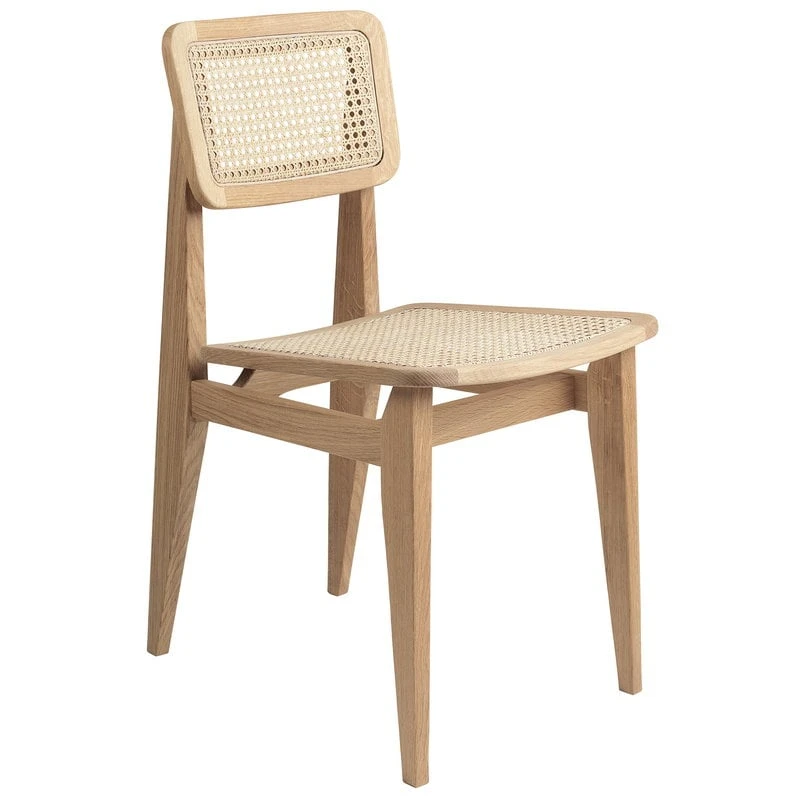 GUBI C-Chair, Cane - Oiled Oak 3 GUBI C-Chair, Cane - Oiled Oak