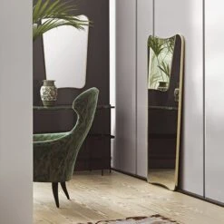 GUBI F.A. 33 Mirror, 70 X 146 Cm, Polished Brass 10 GUBI F.A. 33 Mirror, 70 X 146 Cm, Polished Brass -Gubi 182Gubi iso fv 1