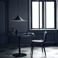 GUBI Semi Pendant 47 Cm, Matt White 8 GUBI Semi Pendant 47 Cm, Matt White -Gubi 27Gubi rosa iso 1