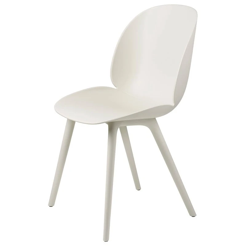 GUBI Beetle Chair, Plastic Edition, Alabaster White 3 GUBI Beetle Chair, Plastic Edition, Alabaster White