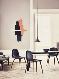 GUBI Semi Pendant 60 Cm, Matt Black 10 GUBI Semi Pendant 60 Cm, Matt Black -Gubi 3DDiningChairUnupholsteredWoodBaseHirekShell SemiPendant Y DiningTable