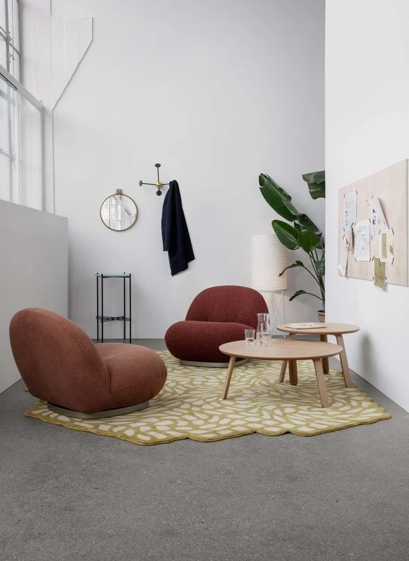 GUBI Matégot Coat Rack, Black 3 GUBI Matégot Coat Rack, Black - Image 2