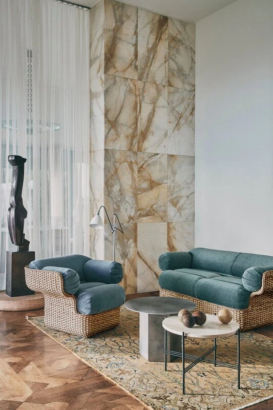 GUBI Epic Coffee Table, Round, 60 Cm, Misty Grey Steel 5 GUBI Epic Coffee Table, Round, 60 Cm, Misty Grey Steel - Image 3