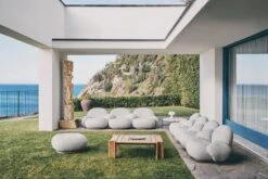 GUBI TS Outdoor Coffee Table, 80 Cm, Black - White Travertine 12 GUBI TS Outdoor Coffee Table, 80 Cm, Black - White Travertine -Gubi GUBI Gubi Goes Al Fresco Pacha Obello TS Atmosfera 1