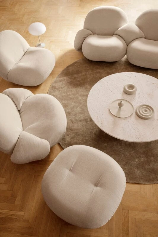 GUBI Epic Coffee Table, Round, 60 Cm, White Travertine 4 GUBI Epic Coffee Table, Round, 60 Cm, White Travertine - Image 2