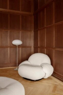 GUBI Stemlite Floor Lamp, 110 Cm, Dimmable, Pebble Grey 13 GUBI Stemlite Floor Lamp, 110 Cm, Dimmable, Pebble Grey -Gubi GUBI Home Pacha Lounge V5