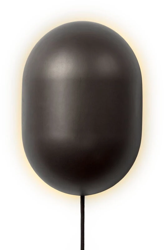GUBI Howard Wall Lamp, Gunmetal Brass 5 GUBI Howard Wall Lamp, Gunmetal Brass - Image 3