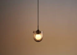 GUBI Seine Pendant, Antique Brass - Smoke 13 GUBI Seine Pendant, Antique Brass - Smoke -Gubi SEINE PENDANT CONCEPT FALL 22 01