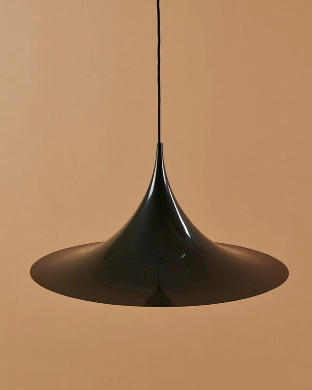 GUBI Semi Pendant, 60 Cm, Dark Cocoa, Glossy 8 GUBI Semi Pendant, 60 Cm, Dark Cocoa, Glossy - Image 6