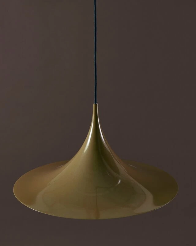 GUBI Semi Pendant, 60 Cm, Dark Cocoa, Glossy 5 GUBI Semi Pendant, 60 Cm, Dark Cocoa, Glossy - Image 3