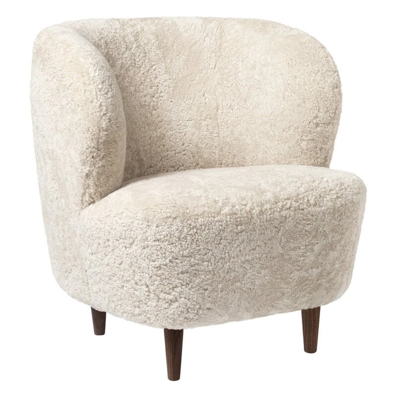 GUBI Stay Lounge Chair, Small, Moonlight Sheepskin - Walnut 3 GUBI Stay Lounge Chair, Small, Moonlight Sheepskin - Walnut