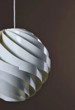 GUBI Turbo Pendant, 36 Cm, Alabaster White, Glossy -Gubi TURBO PENDANT CONCEPT FALL 22 02