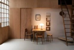 GUBI Stemlite Table Lamp, 42 Cm, Dimmable, Black Chrome 12 GUBI Stemlite Table Lamp, 42 Cm, Dimmable, Black Chrome -Gubi Tavolo set4 day3 0 1 post 1