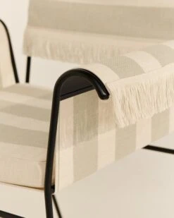 GUBI Tropique Chair With Fringes, Classic Black - Leslie Stripe 20 -Gubi Tropique 4